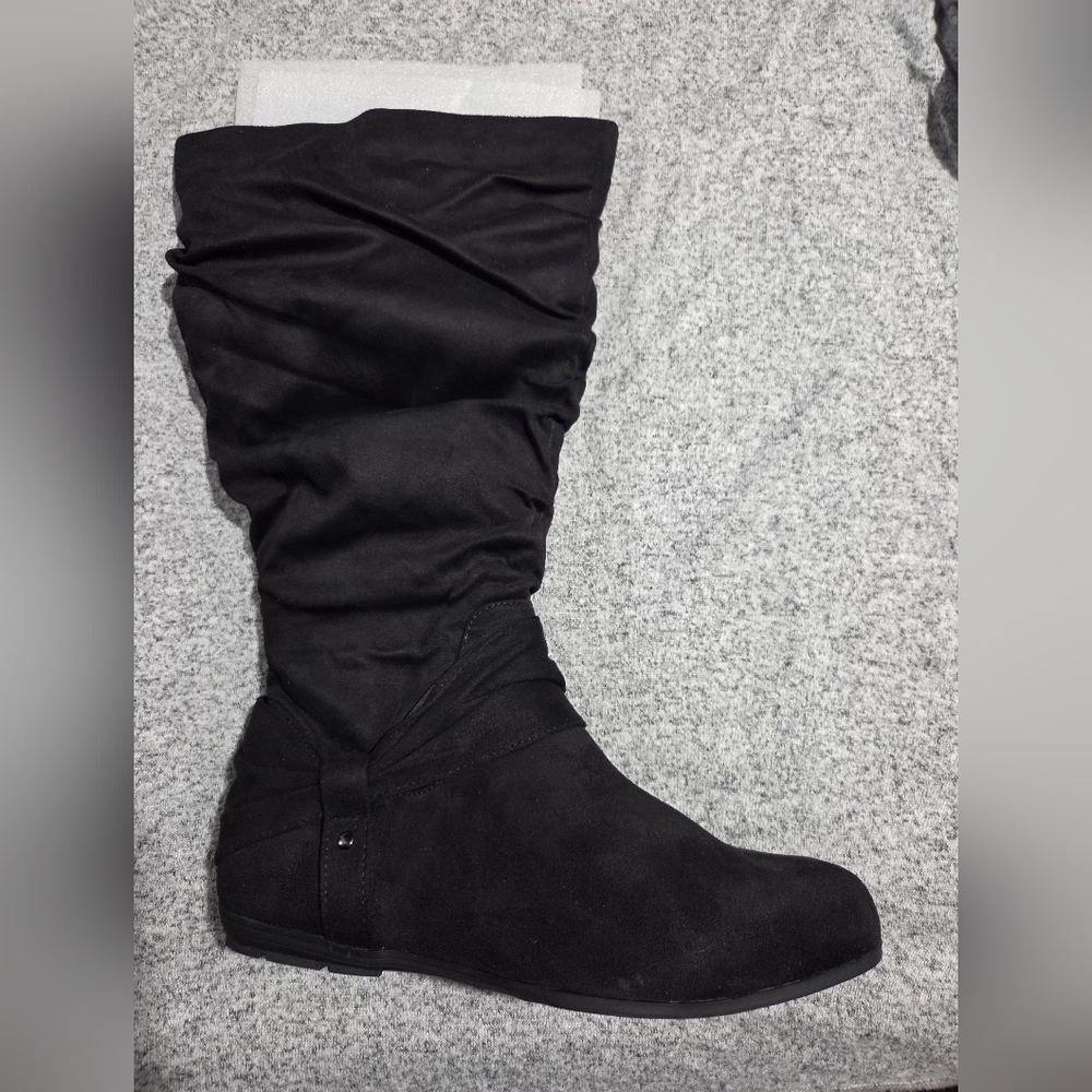 Torrid Black Boots - Picture 5 of 6